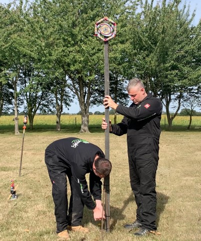 Catherine Wheels safety instructions step 1